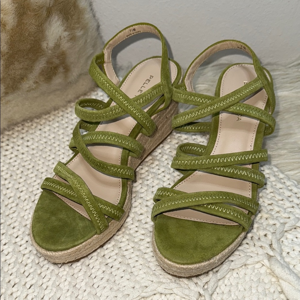 Pelle Moda Green Wedges with Adjustable Straps